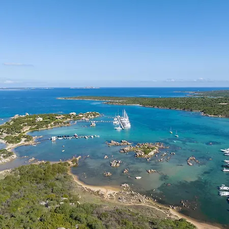 Relaxing Baiadebahas 1bedapt Bilo4 Sleeps 4 Apartmán Marinella (Sardinia)