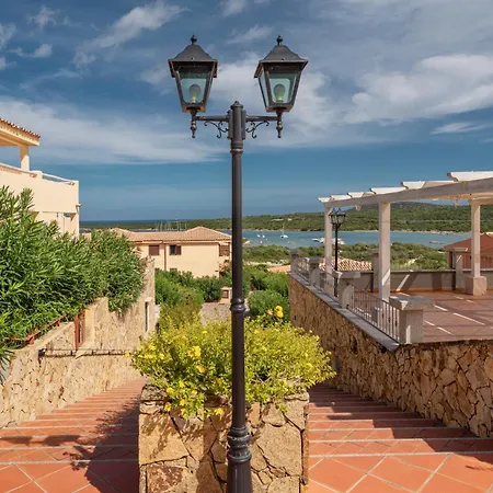 Appartement Relaxing Baiadebahas 1bedapt Bilo4 Sleeps 4 Marinella (Sardinia)